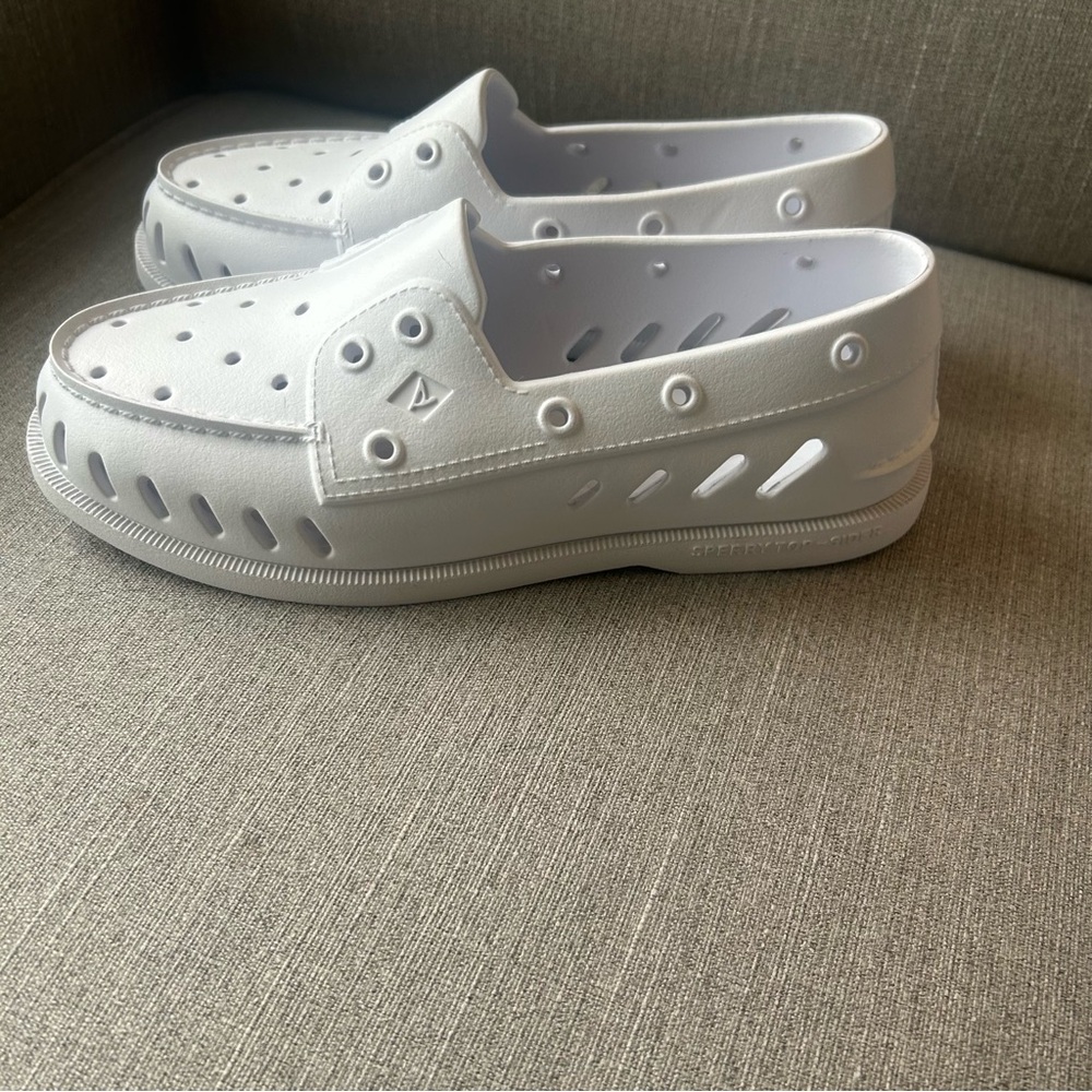 Sperry Women’s Authentic Original Float Boat Shoes White NWOT - Size 9